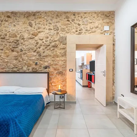 La Casa Di Eva In Via Nizza דירה סירקוזה