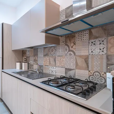 La Casa Di Eva In Via Nizza * סירקוזה