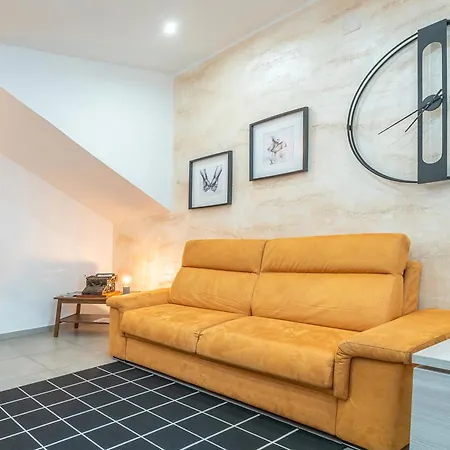 La Casa Di Eva In Via Nizza
